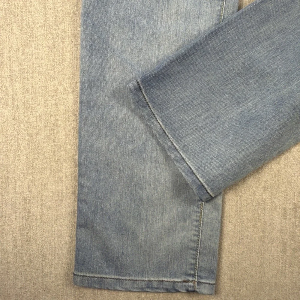 Enzo Tovare Jeans Women 34 Light Wash Denim 5 Pockets Straight Leg